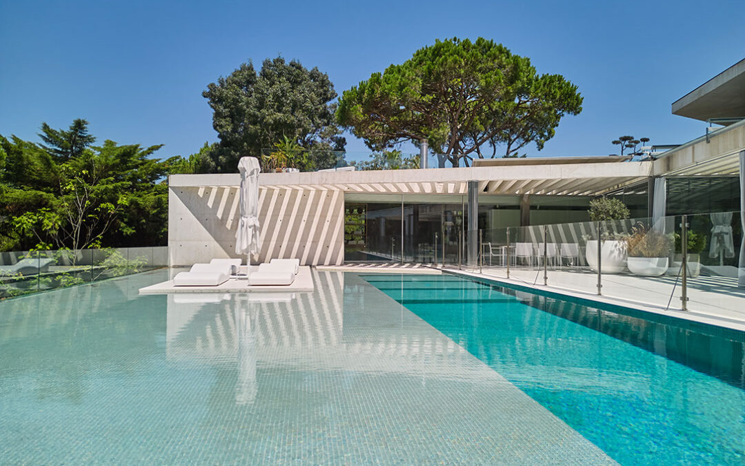 PUBLISHING STUDIOS VILLAS WITH POOL